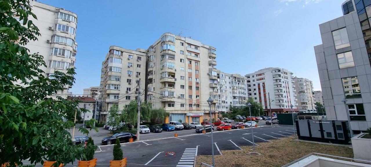 Central Residence بلوييست المظهر الخارجي الصورة
